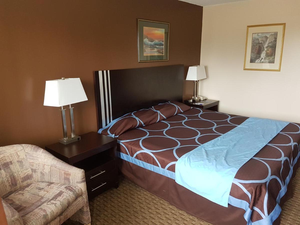 BA Hotel Red Deer Buitenkant foto