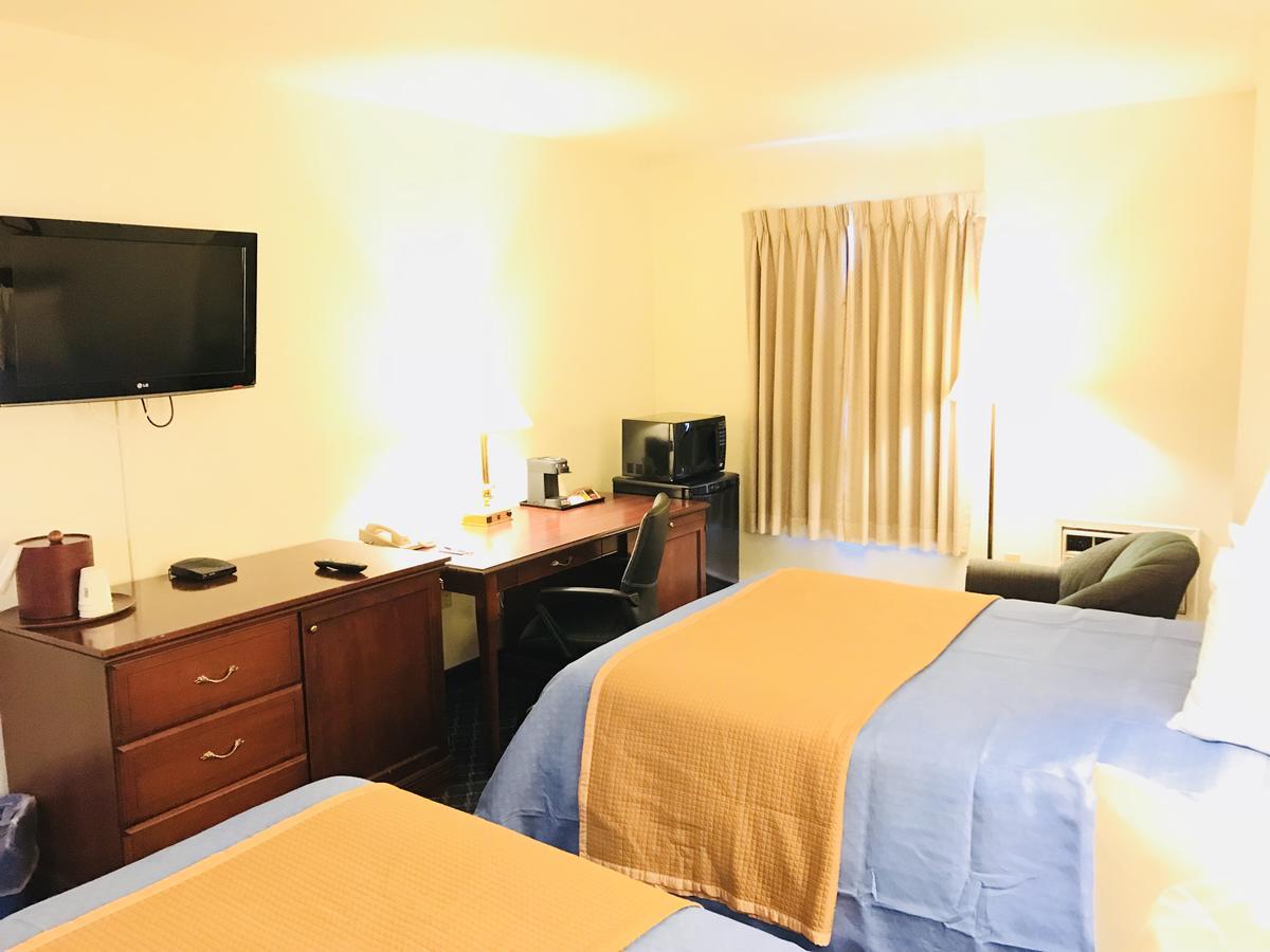 BA Hotel Red Deer Buitenkant foto