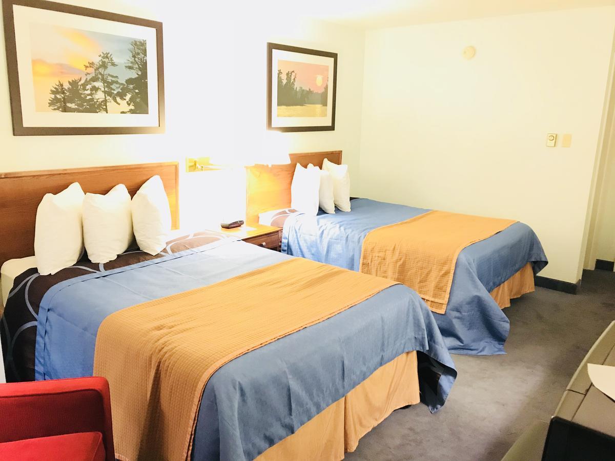 BA Hotel Red Deer Buitenkant foto