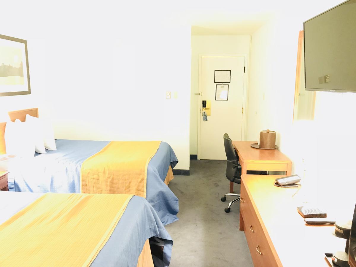 BA Hotel Red Deer Buitenkant foto