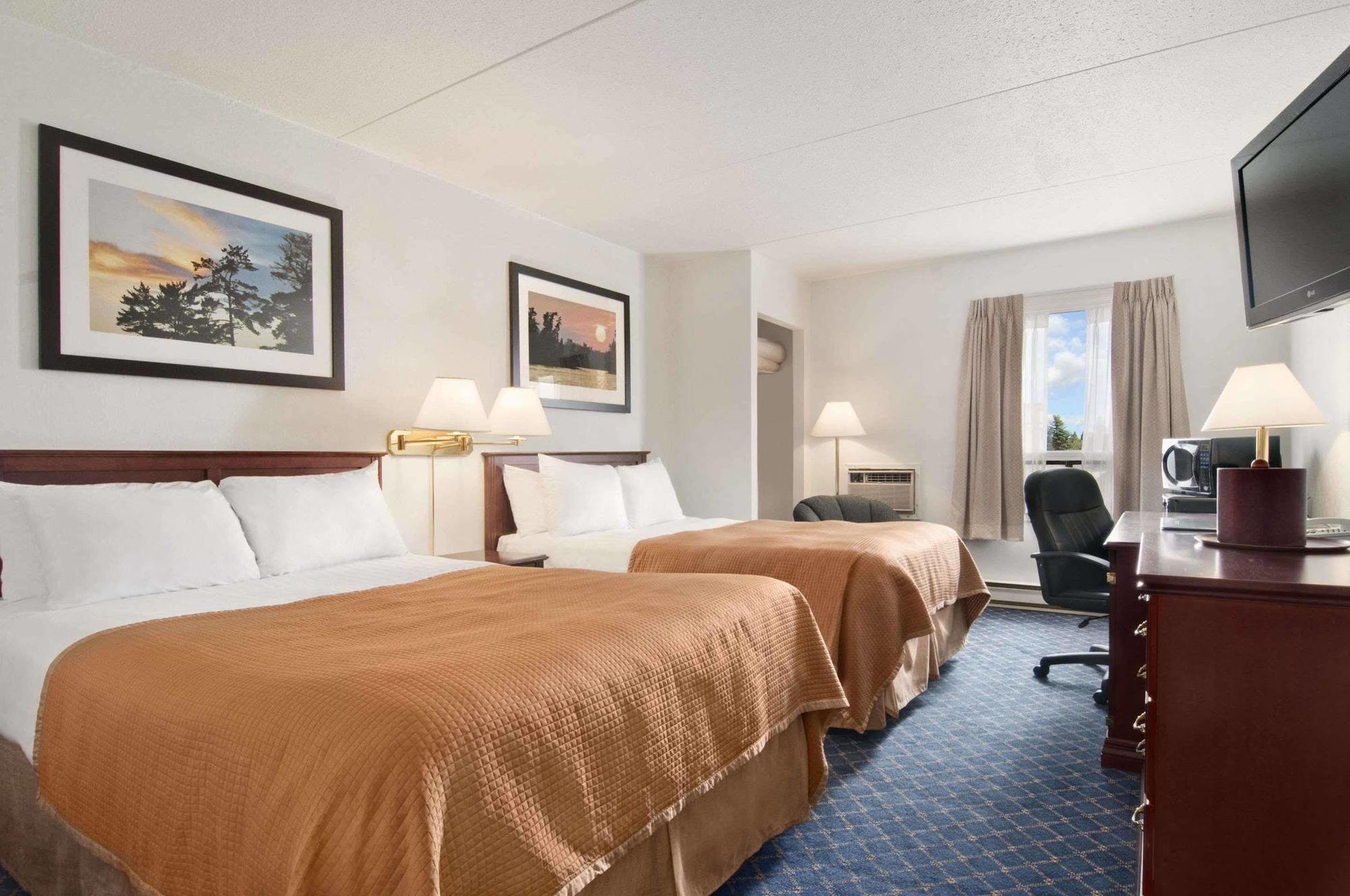 BA Hotel Red Deer Buitenkant foto