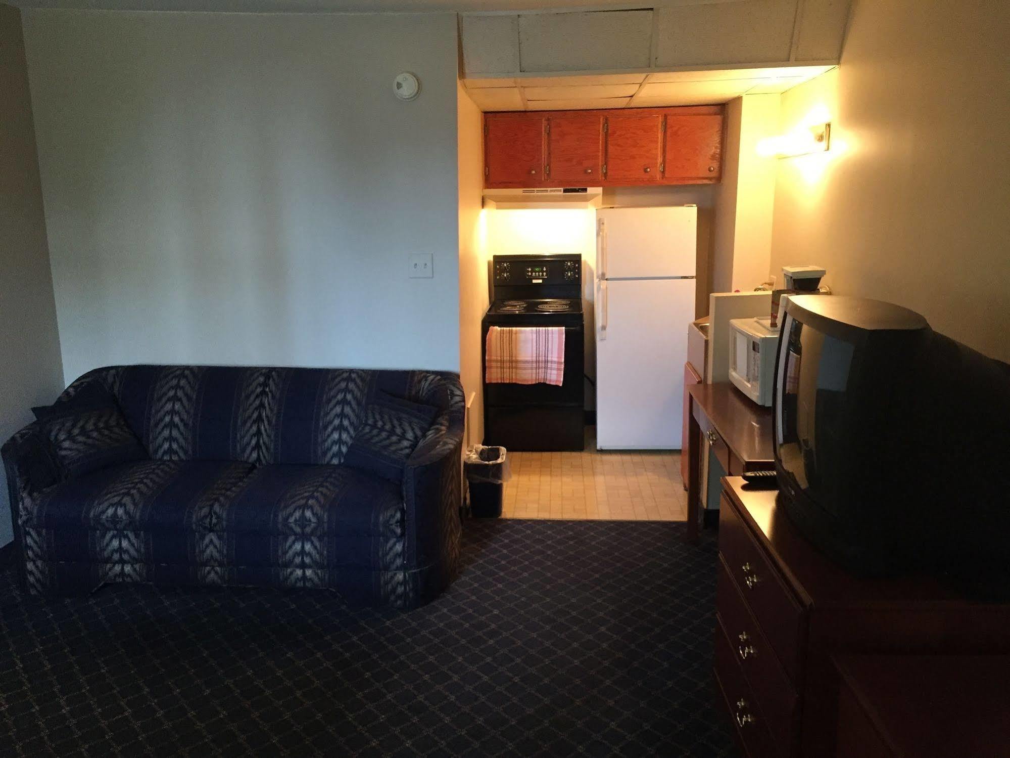 BA Hotel Red Deer Buitenkant foto